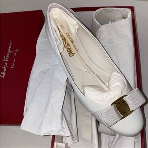 Salvatore ferragamo ballerina flats authentic